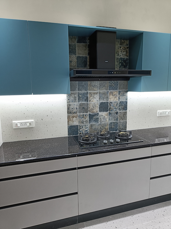 123 Kitchen detail 3